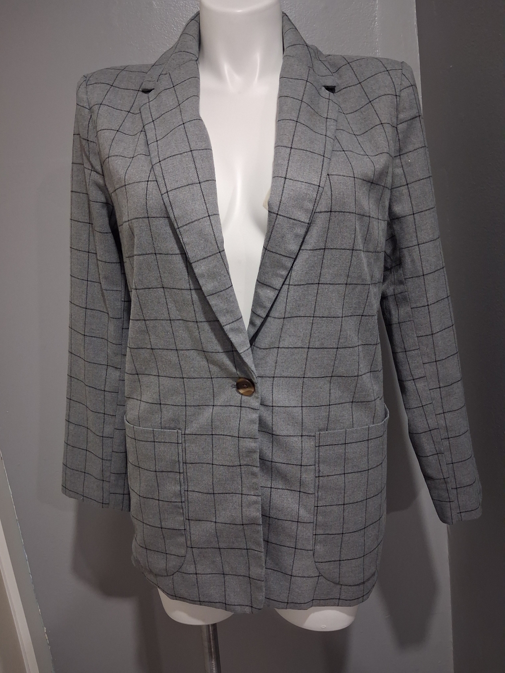 Gray Windowpane Single-Button Blazer